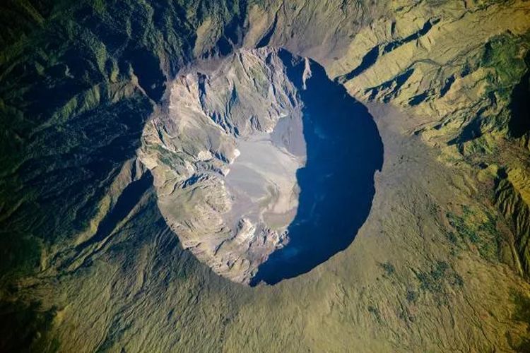 Sejarah Letusan Gunung Terbesar Di Dunia